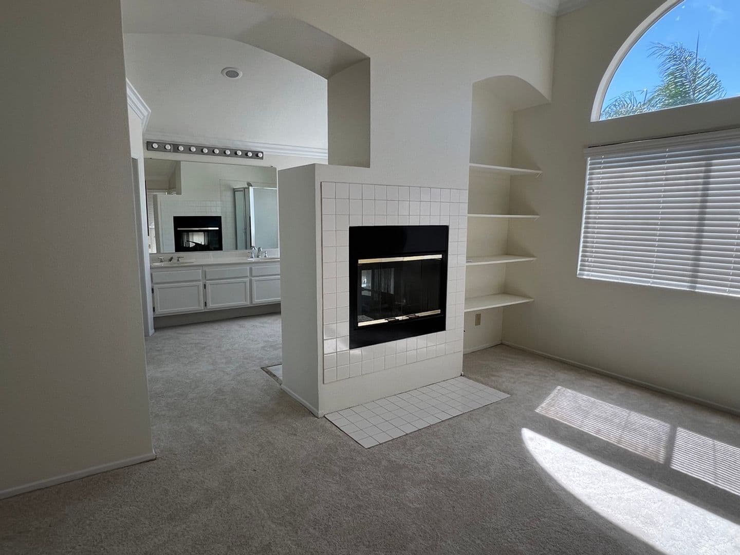 Riverside House: 8821 Digger Pine Drive
