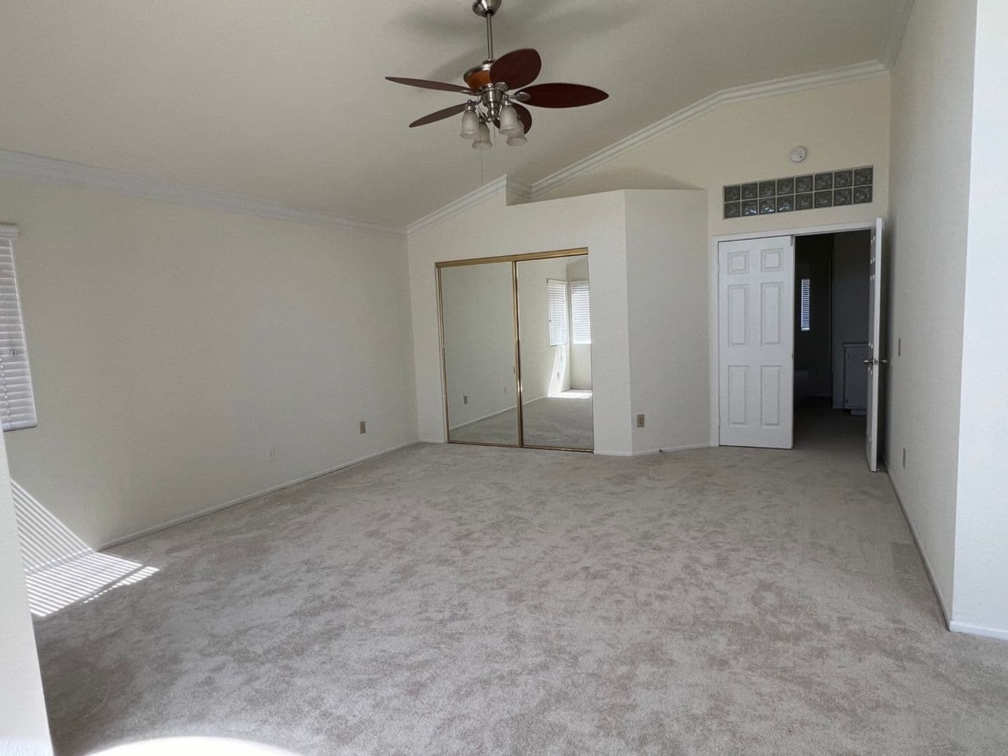 Riverside House: 8821 Digger Pine Drive