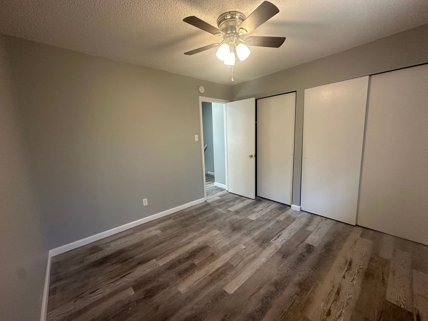 Imperial Townhome: 4701 S. Pointe Dr.