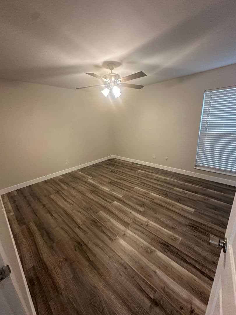 OLIVETTE Apartment: 1101 OLIVE VILLAGE CT
