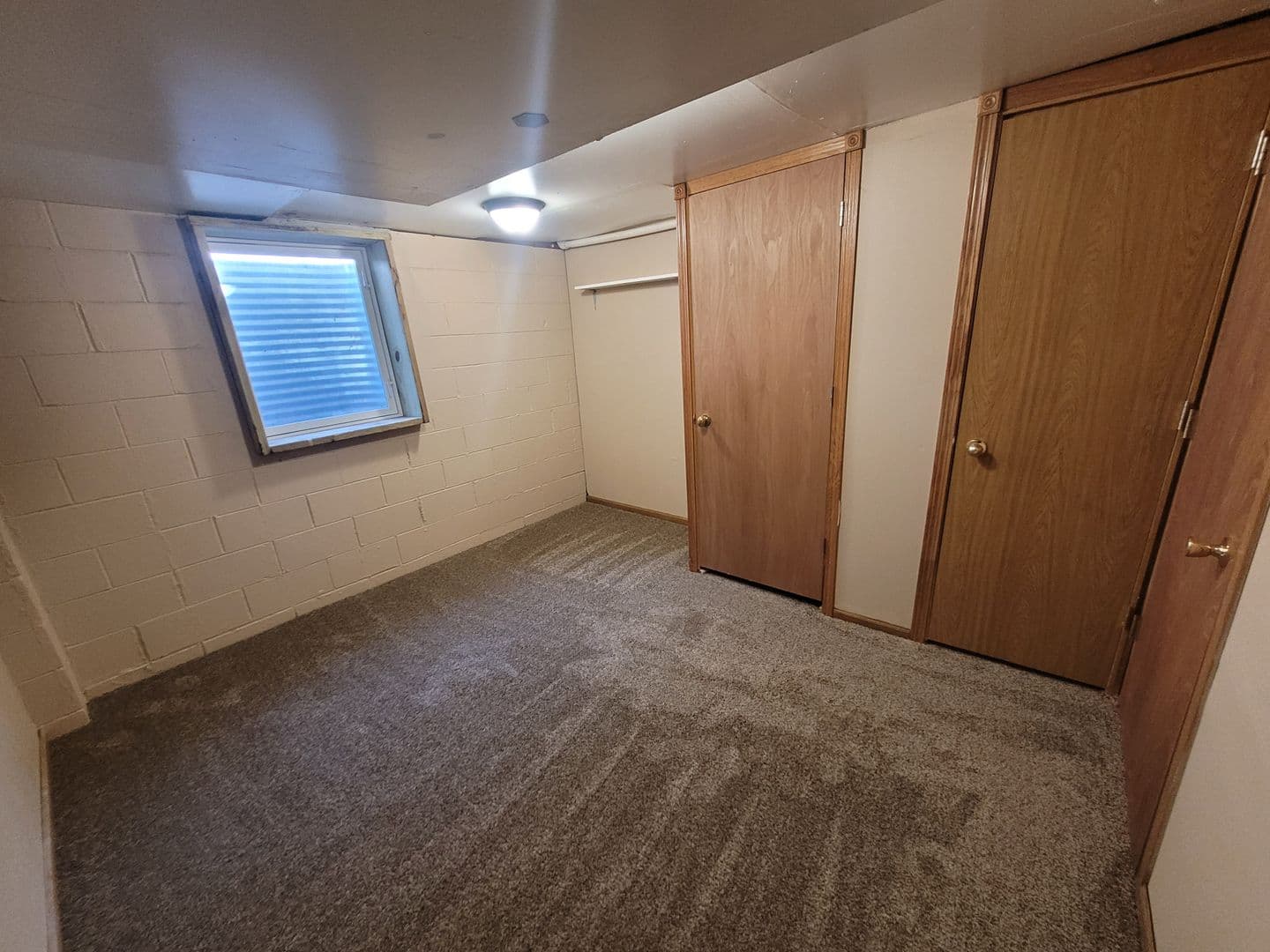 Des Moines House: 2209 East 40th Street