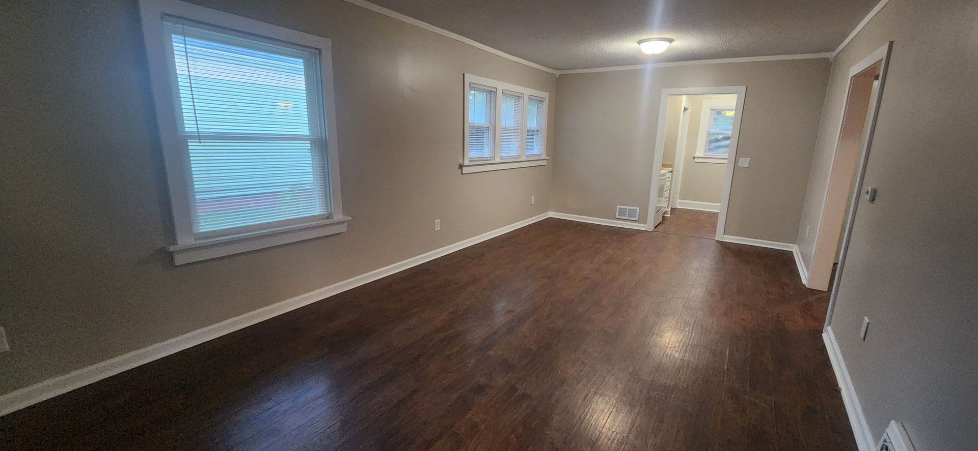 Des Moines House: 3840 Oxford Street