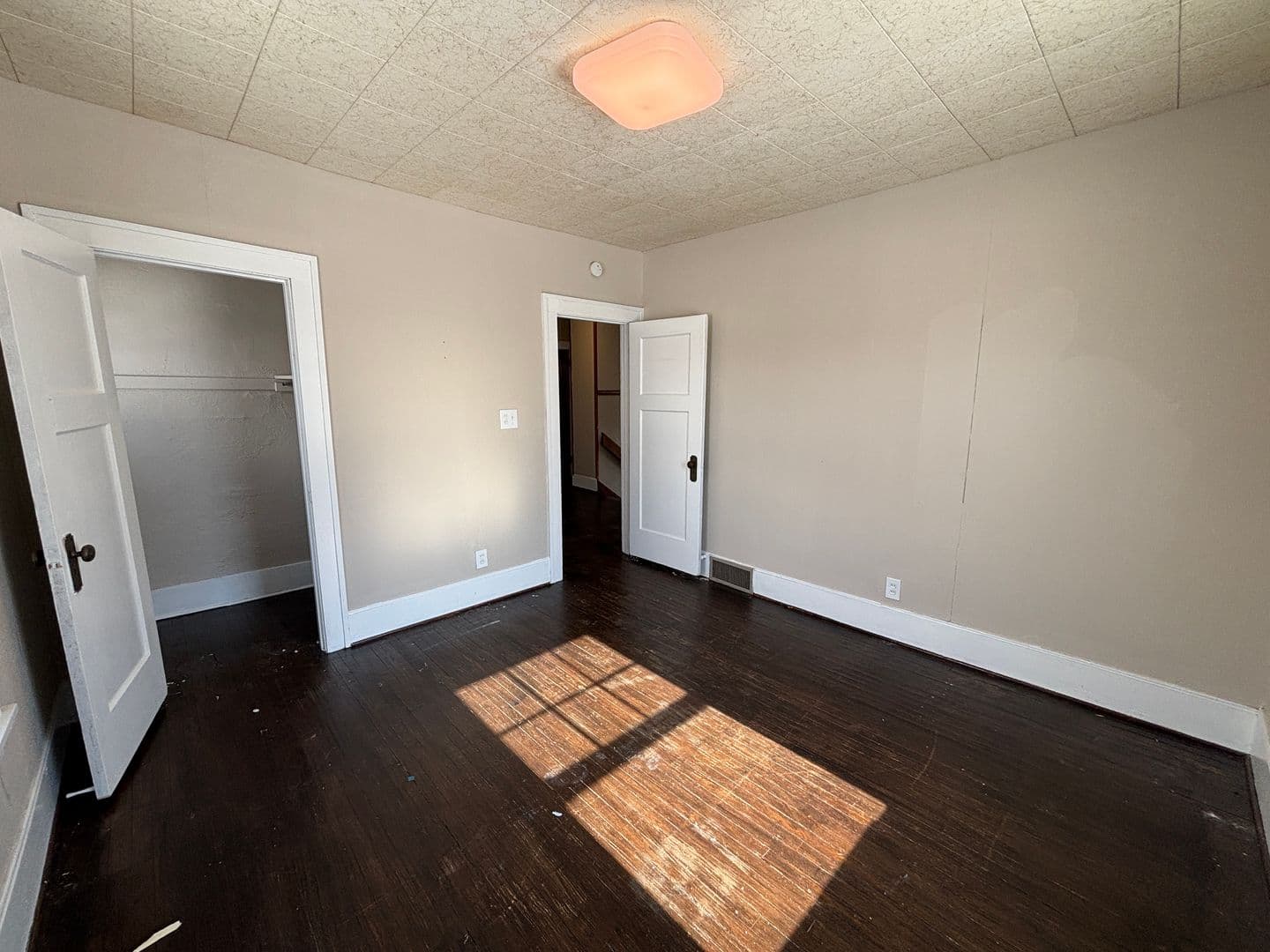 Des Moines House: 1410 Wilson Avenue