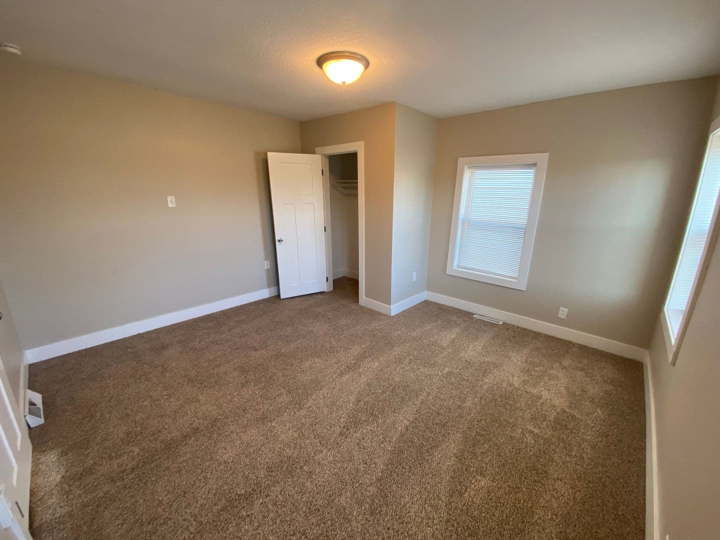 Des Moines House: 624 Southeast 12th Street