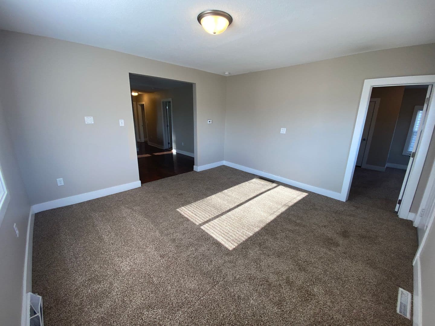 Des Moines House: 624 Southeast 12th Street