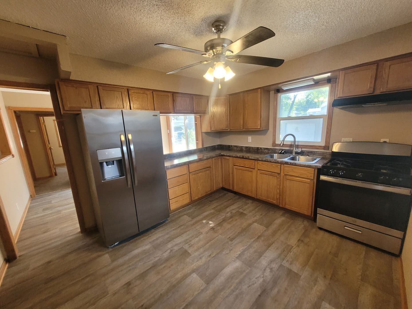 Des Moines House: 2209 East 40th Street