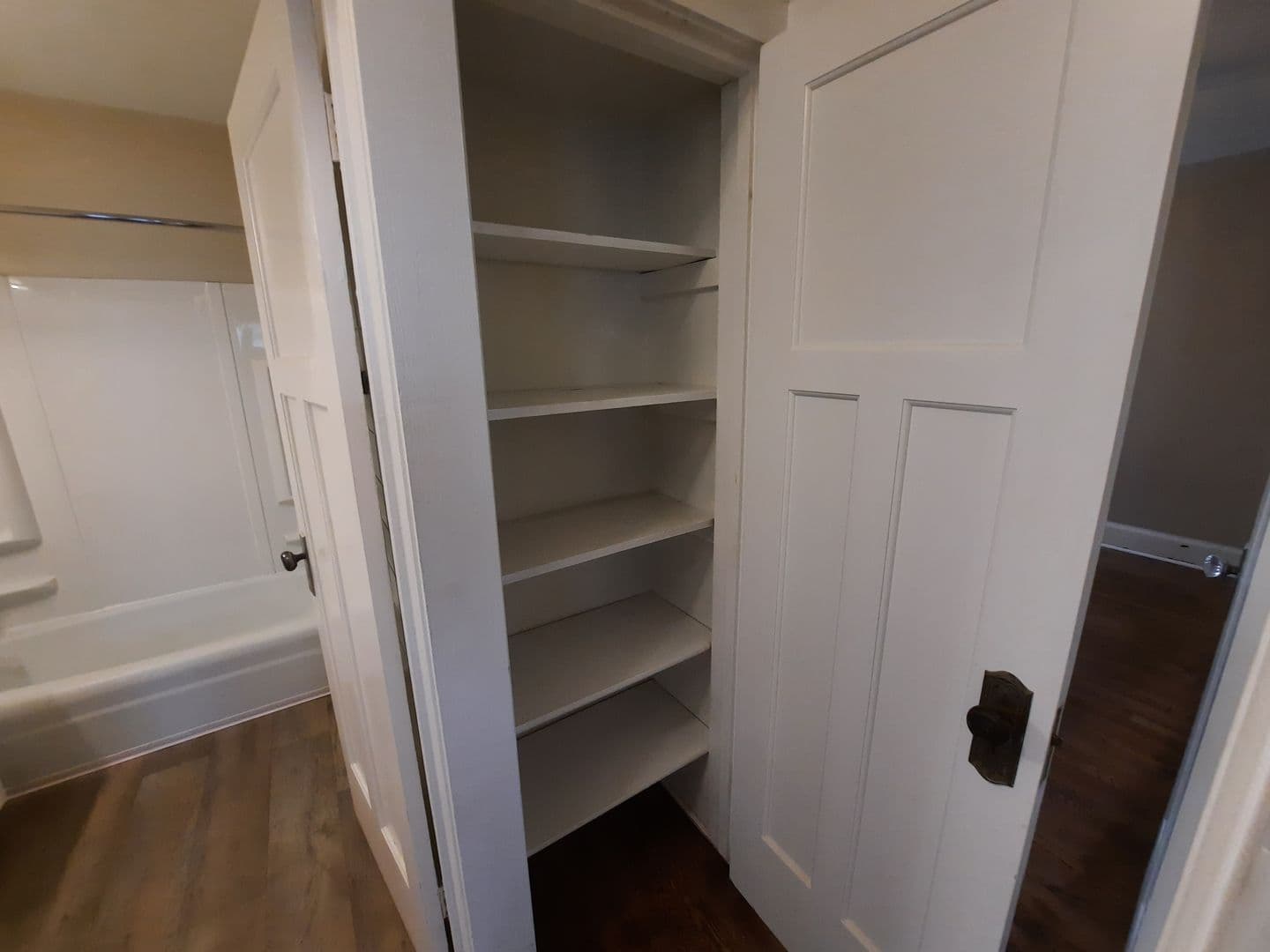 Des Moines House: 2726 Des Moines Street