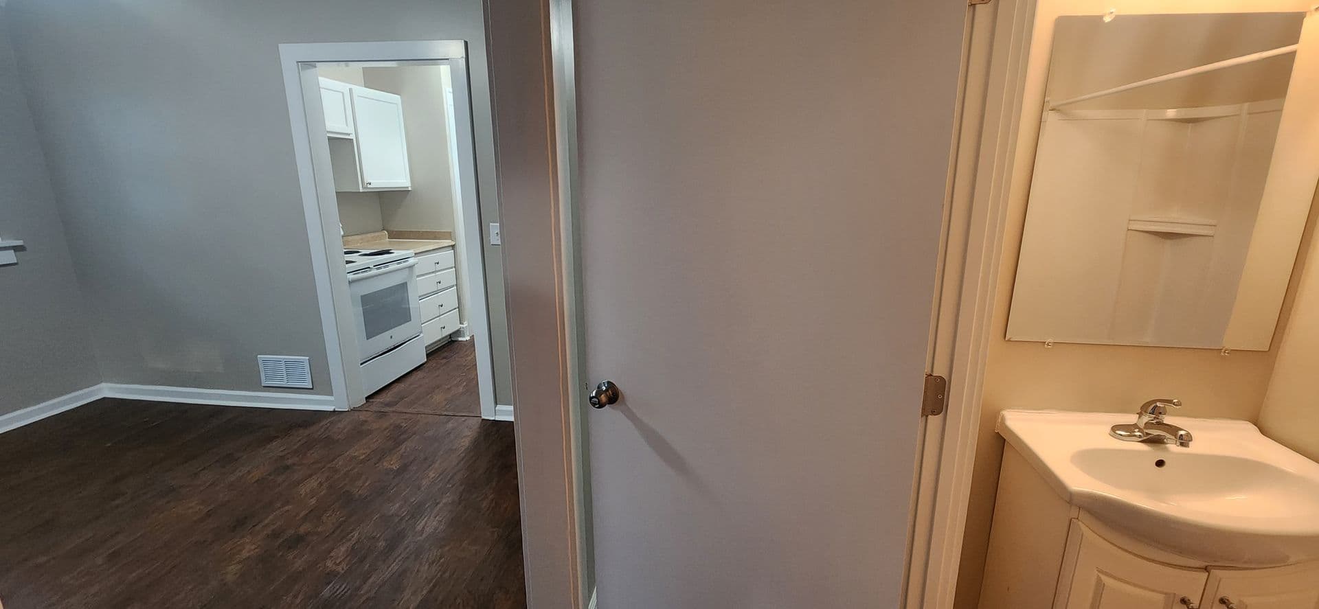 Des Moines House: 3840 Oxford Street