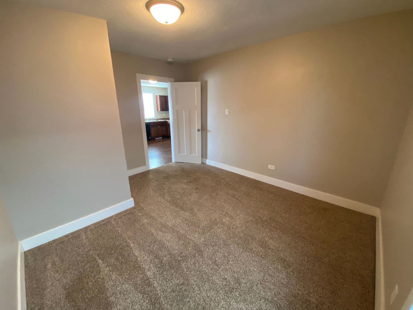 Des Moines House: 624 Southeast 12th Street