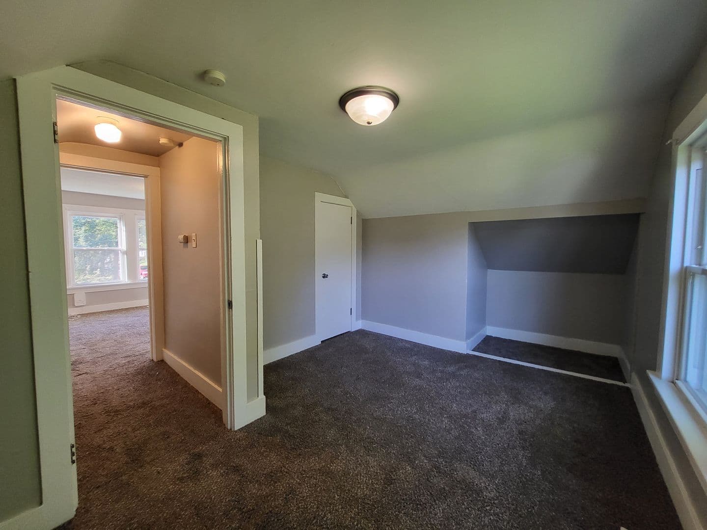 Des Moines House: 209 Olinda Avenue