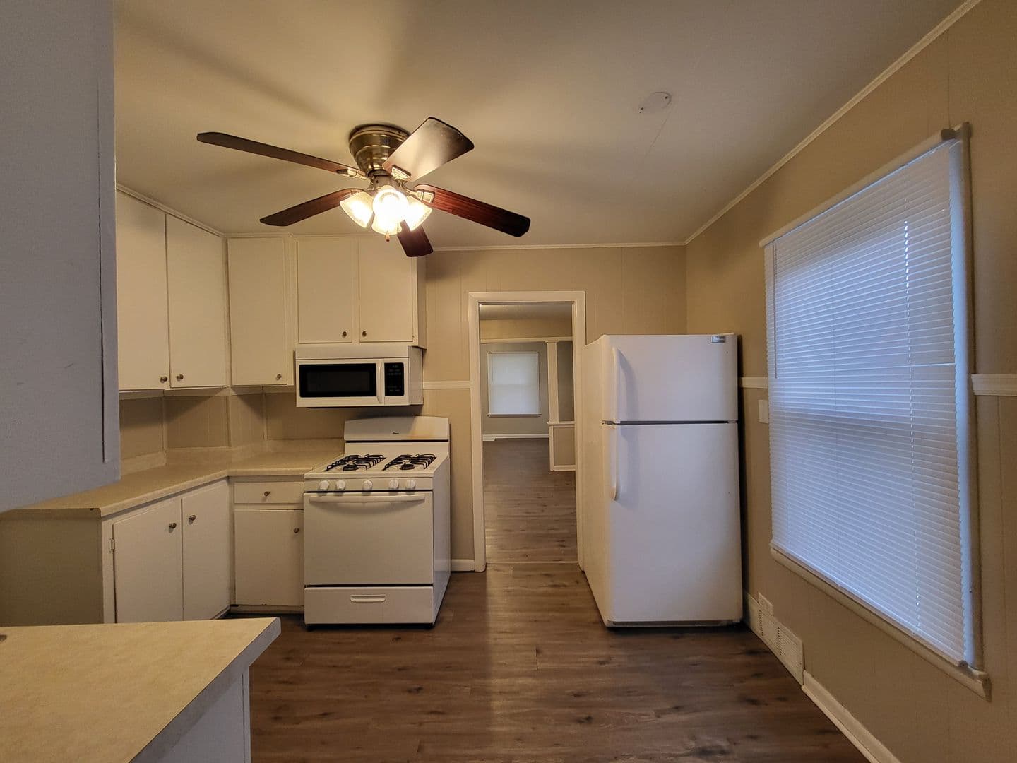 Des Moines House: 2201 Maple Street
