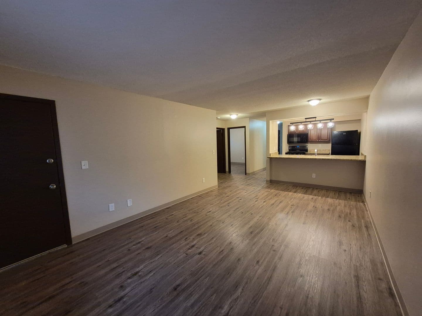 Des Moines Apartment: 1108-1110 East McKinley Avenue