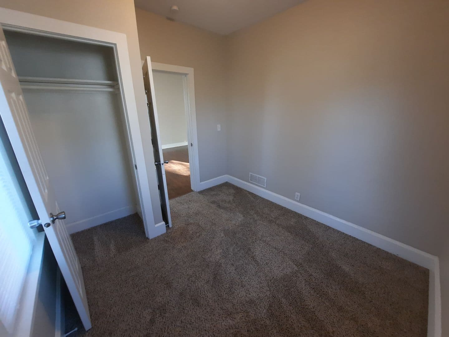 Des Moines House: 3814 8th Place