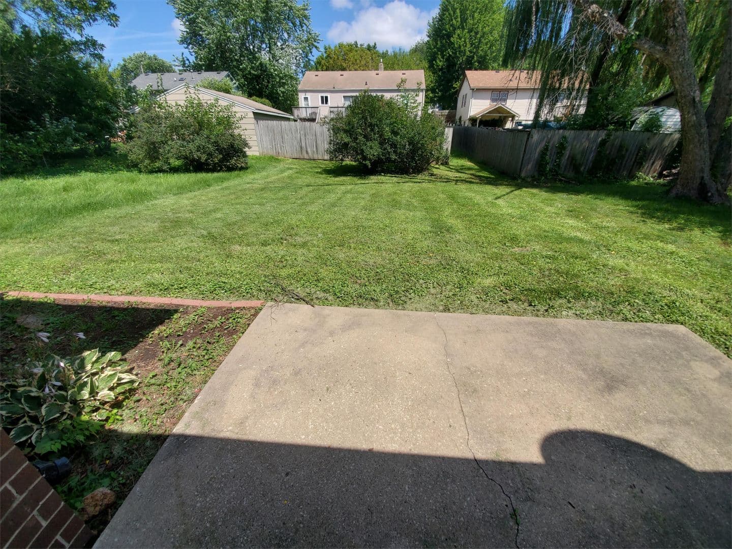 Des Moines Apartment: 1108-1110 East McKinley Avenue