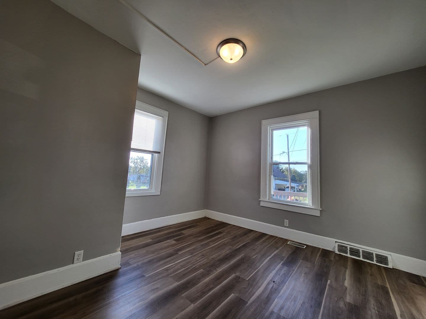 Des Moines House: 209 Olinda Avenue