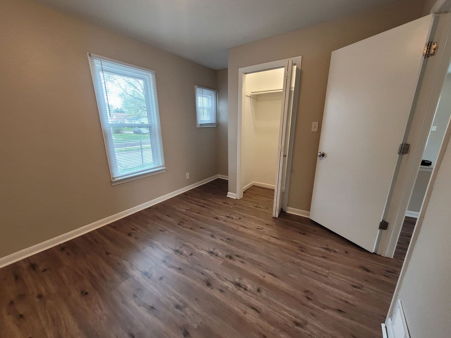 Des Moines House: 2201 Maple Street