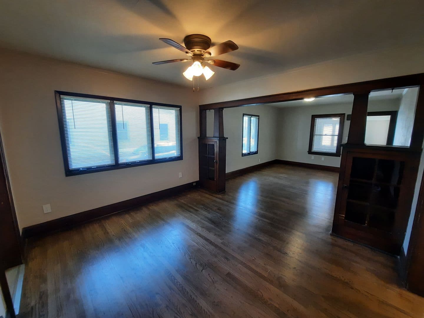 Des Moines House: 2726 Des Moines Street