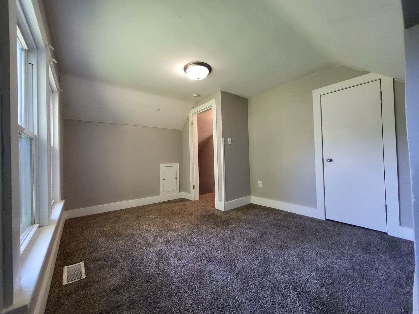 Des Moines House: 209 Olinda Avenue