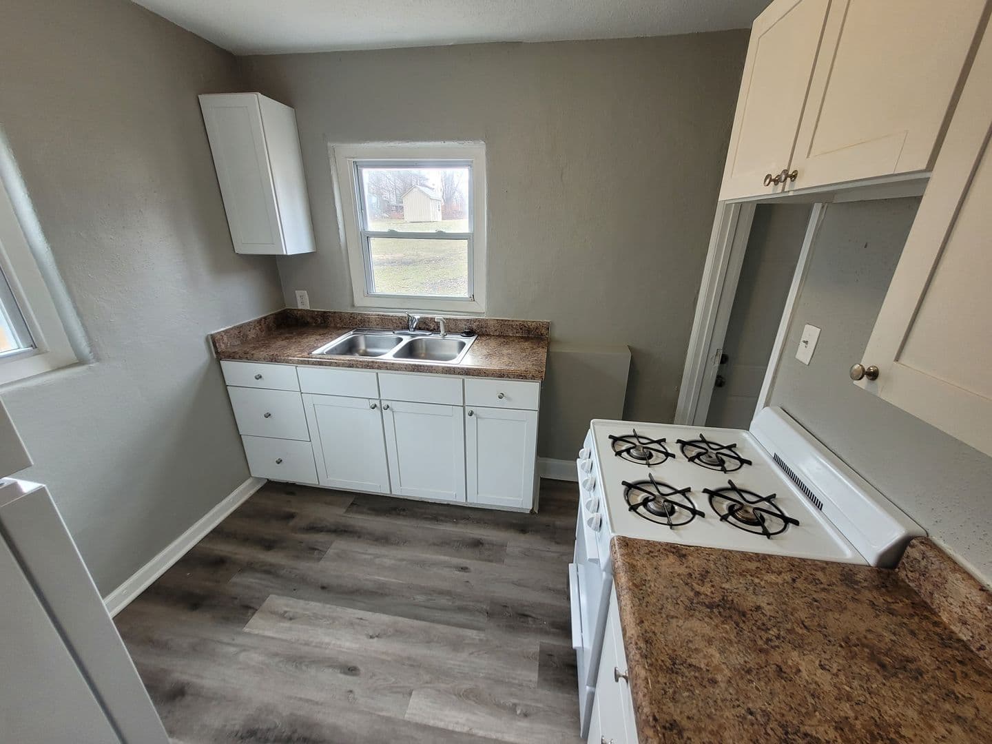 Des Moines House: 1964 Arlington Avenue