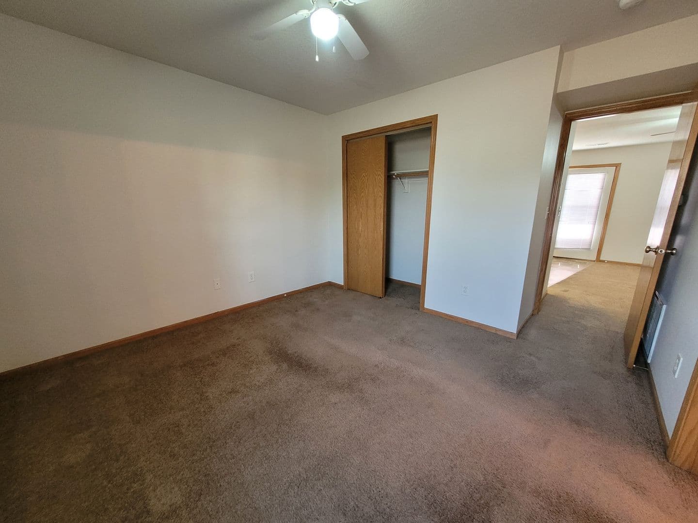 Bondurant Apartment: 906 Washington Avenue Southeast
