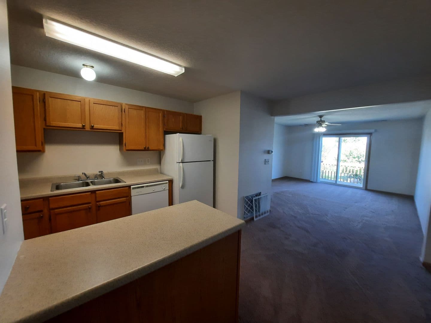 Bondurant Apartment: 906 Washington Avenue Southeast