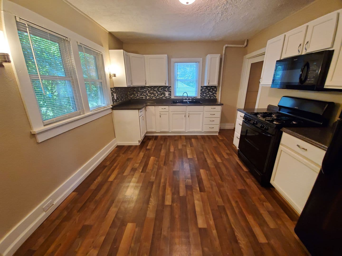 Des Moines House: 3101 Cleveland Avenue