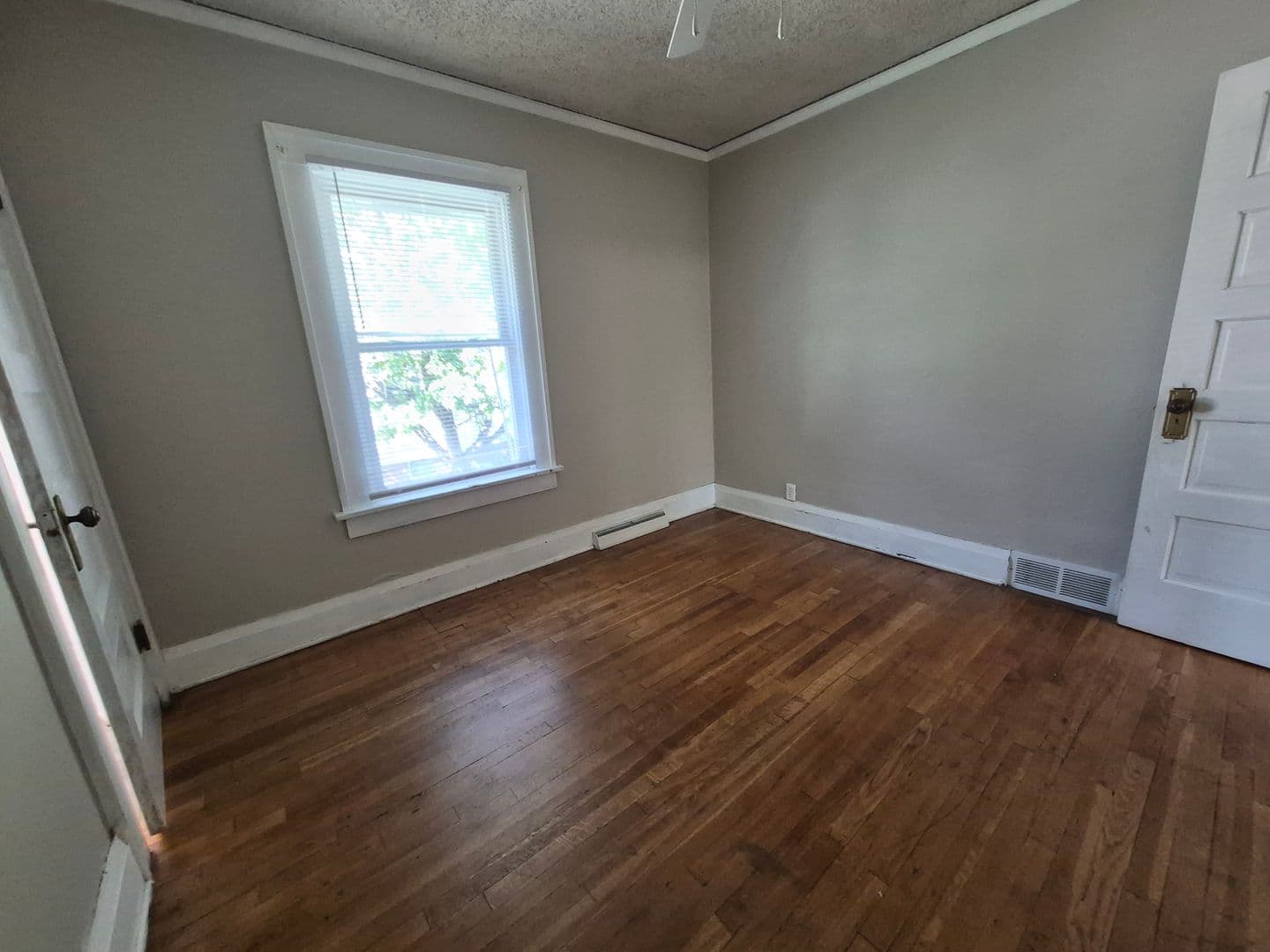 Des Moines House: 1711 Washington Avenue
