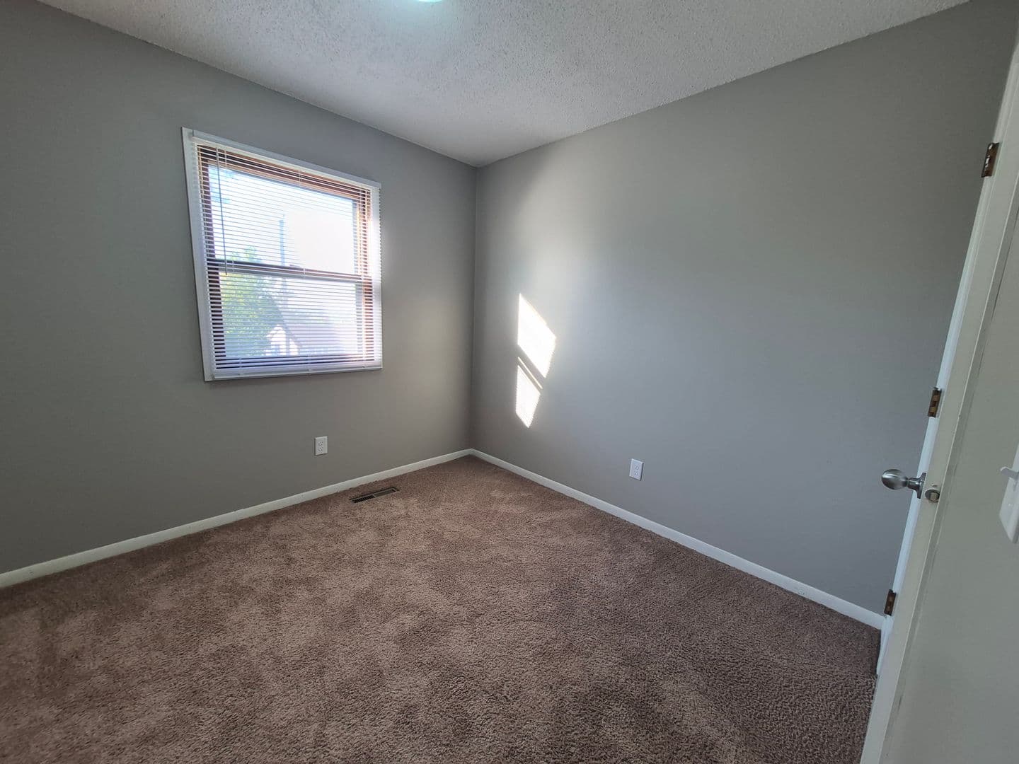 Des Moines House: 2632 Boyd Street
