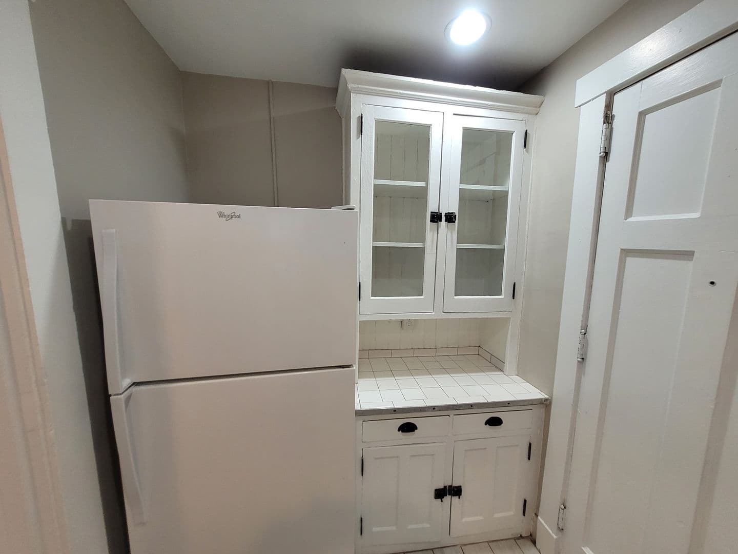 Des Moines Apartment: 1534 Woodland Avenue #B1