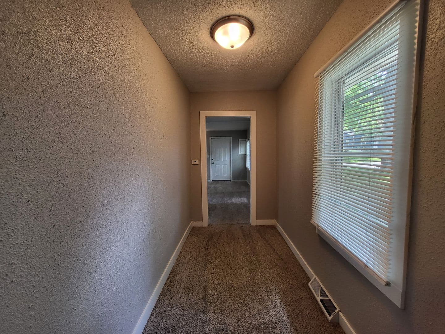 Des Moines House: 3840 15th Street
