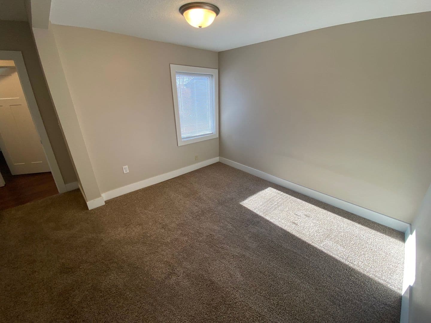 Des Moines House: 624 Southeast 12th Street