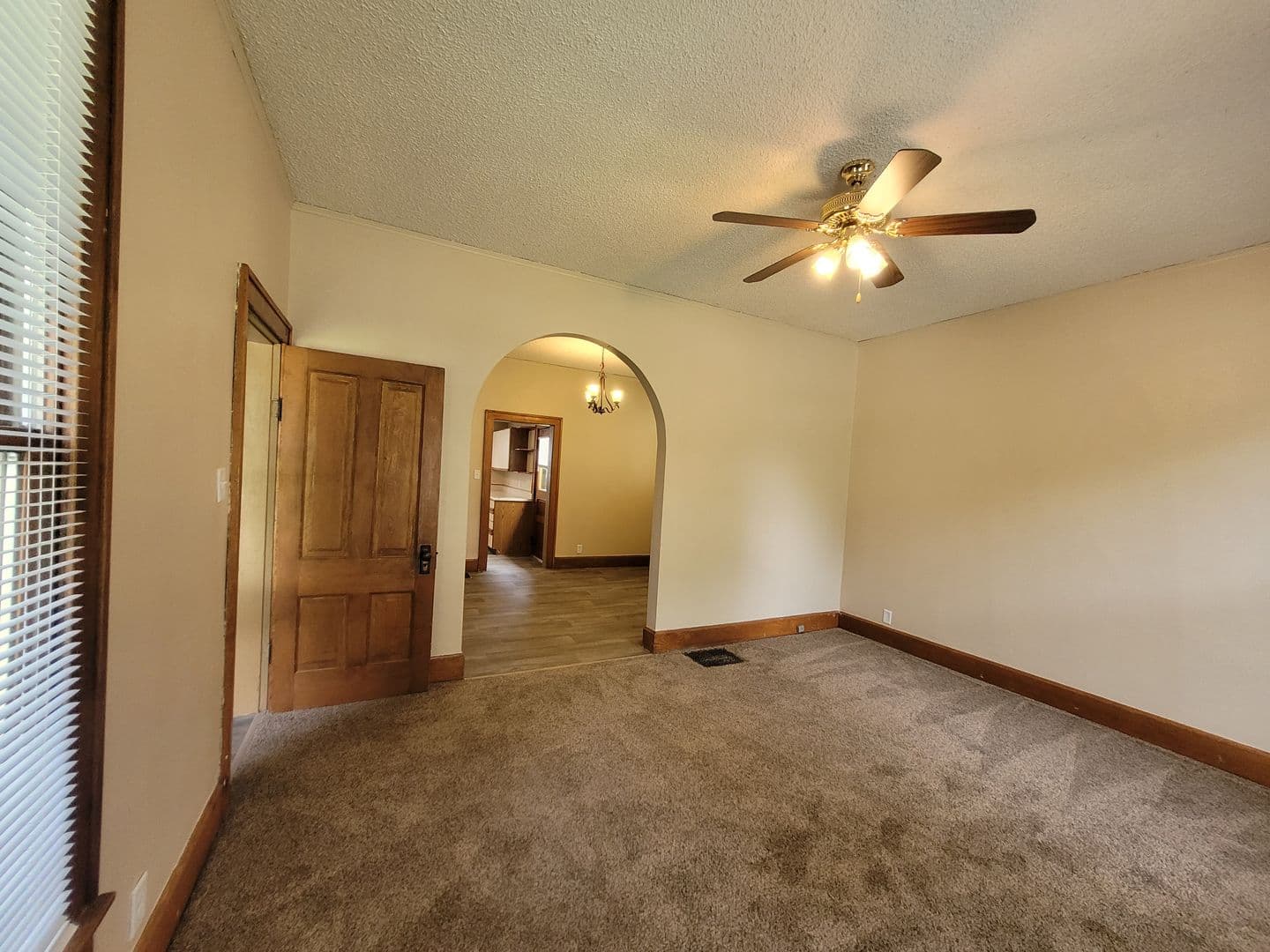 Des Moines Apartment: 757-759 17th Street