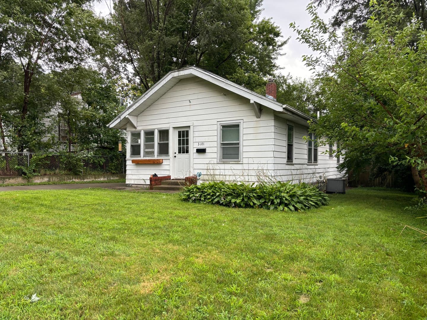 Des Moines House: 3101 Cleveland Avenue