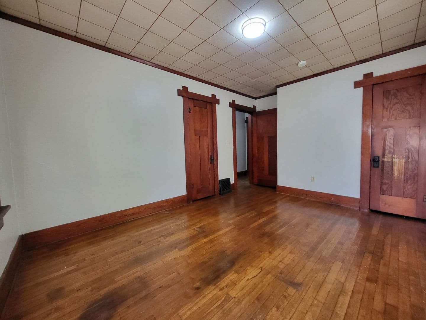 Des Moines House: 1615 Jefferson Avenue