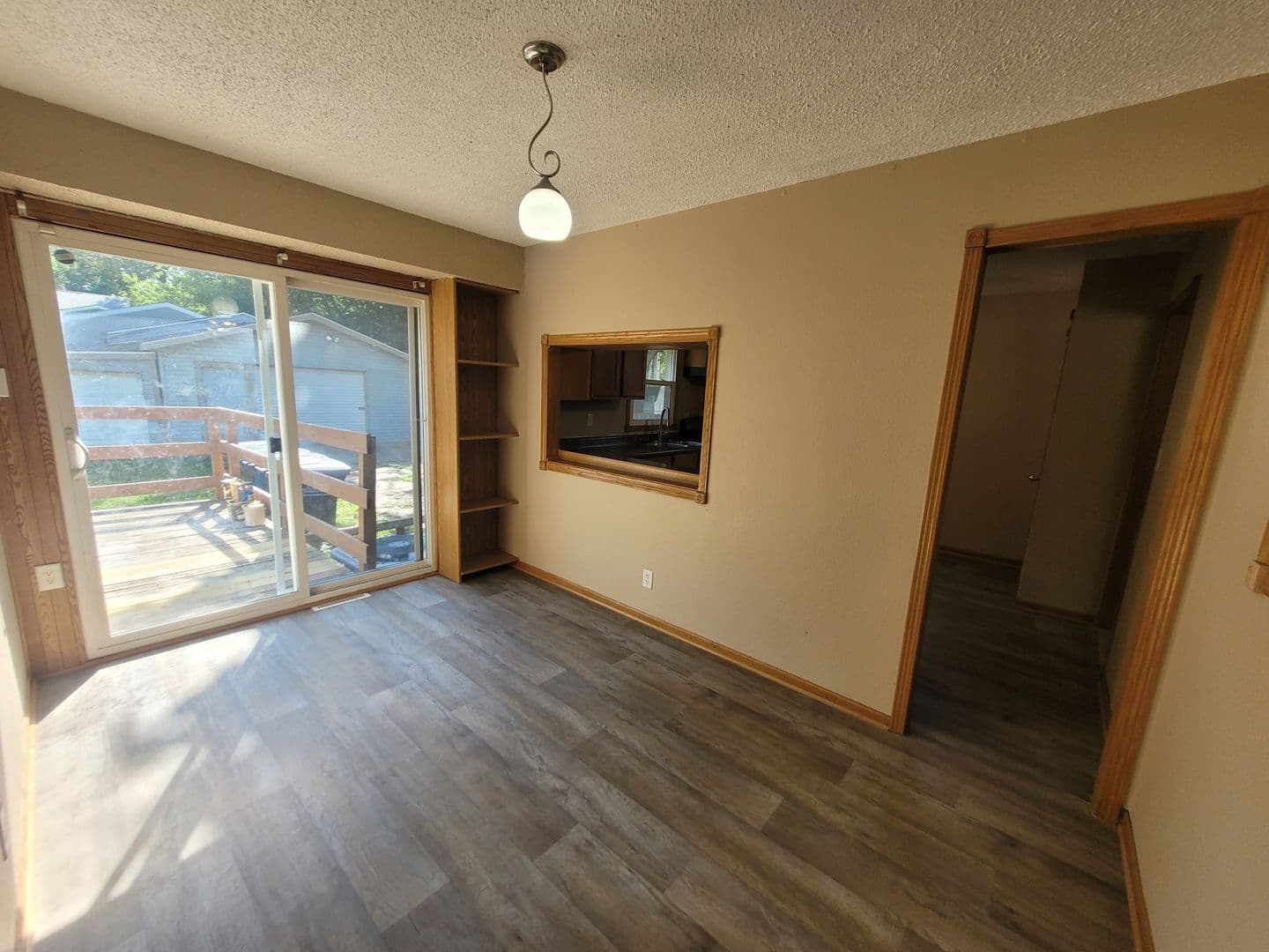 Des Moines House: 2209 East 40th Street