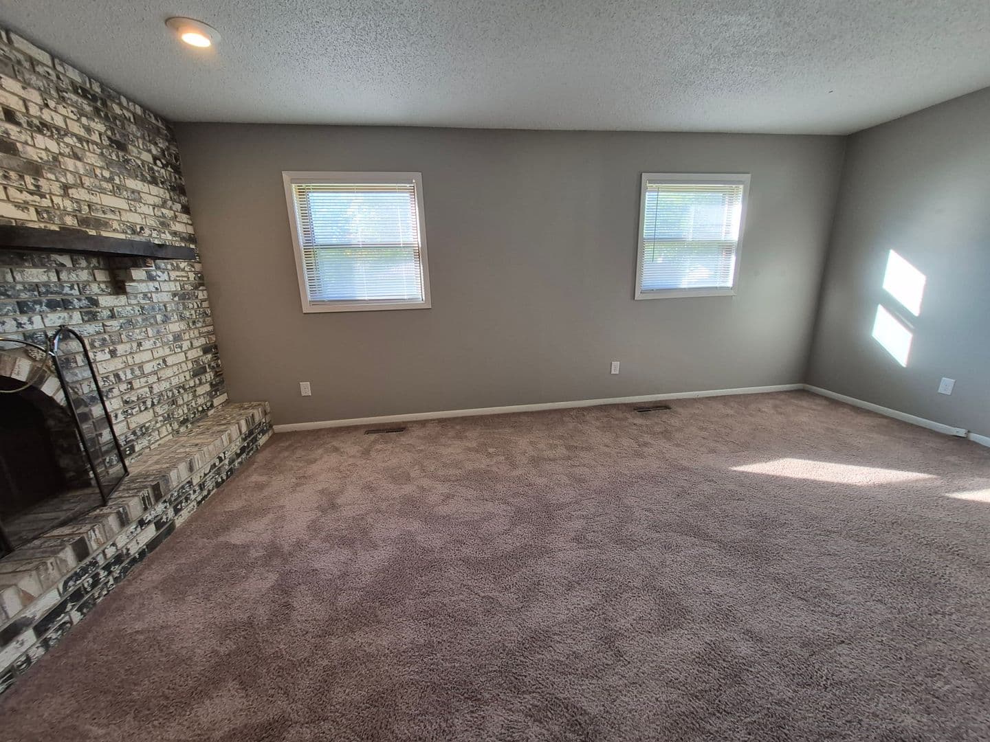 Des Moines House: 2632 Boyd Street