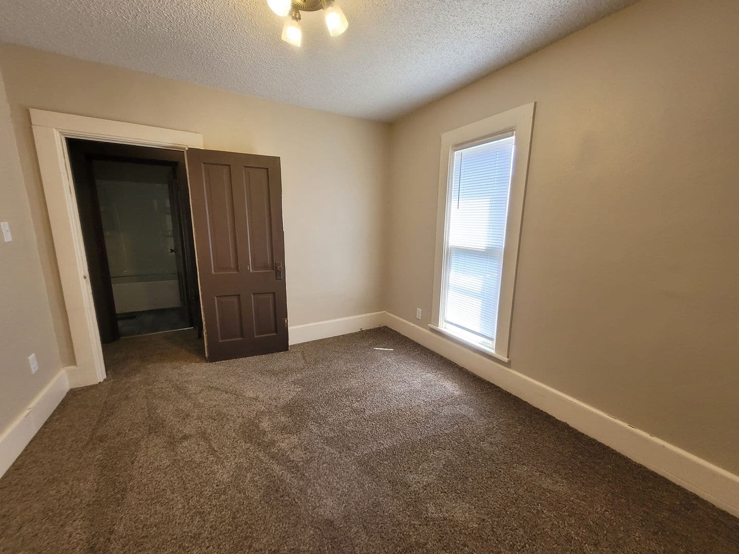Des Moines Apartment: 757-759 17th Street