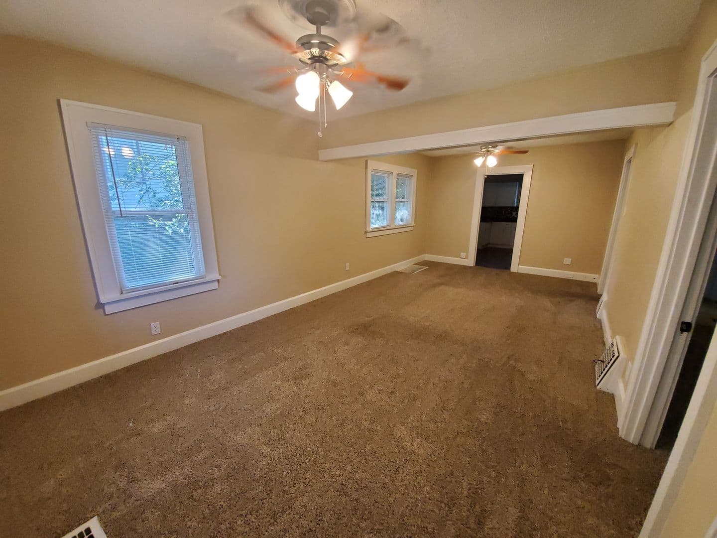 Des Moines House: 3101 Cleveland Avenue