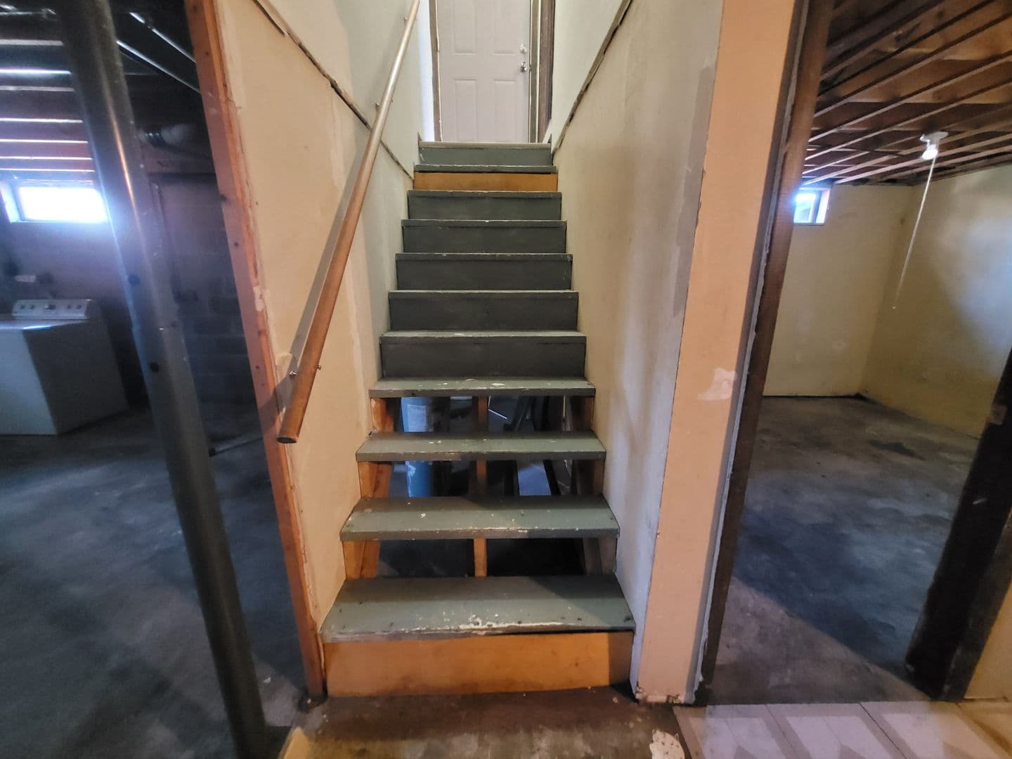 Des Moines Apartment: 3810-3812 SW 3rd Street