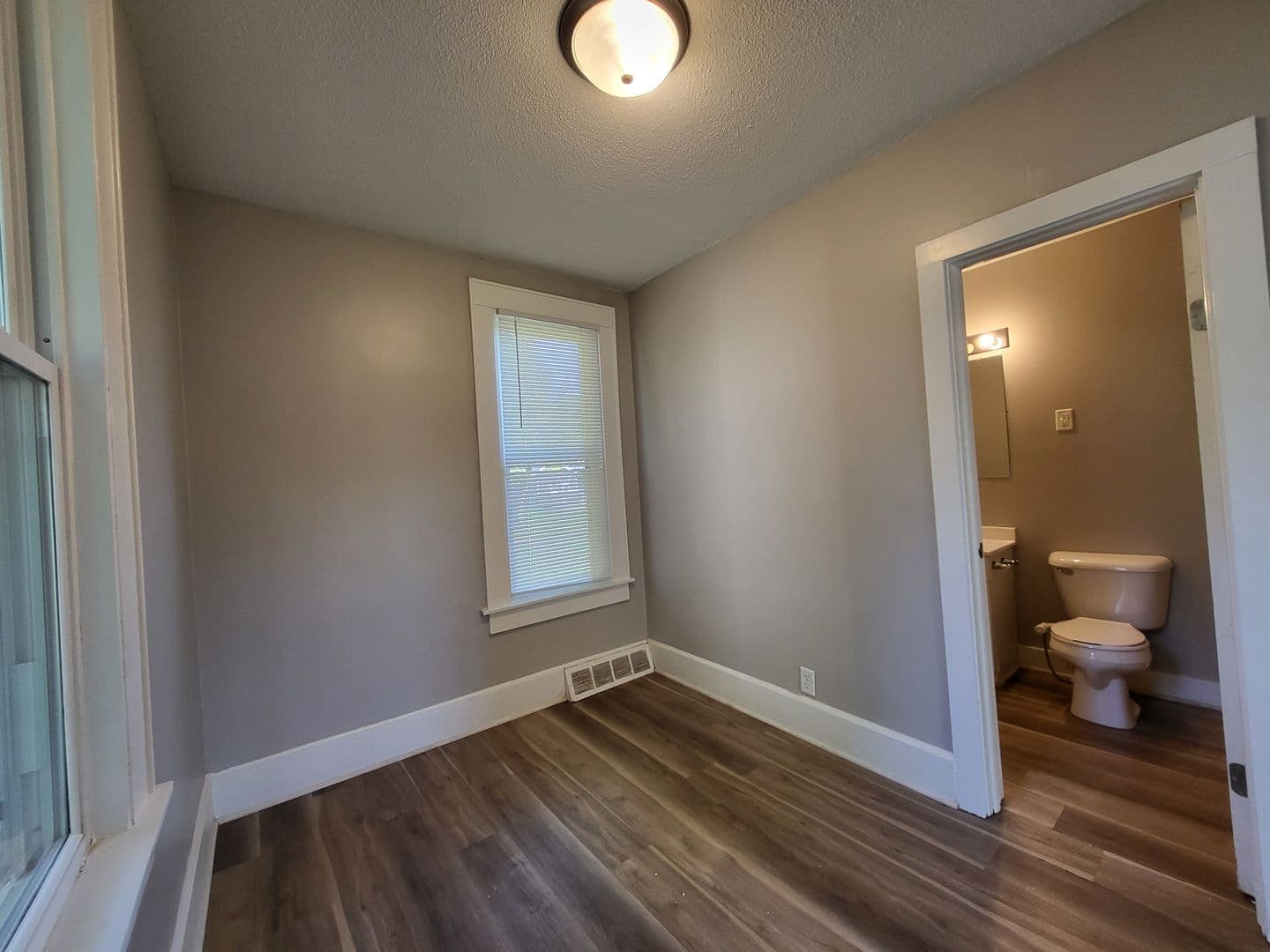 Des Moines House: 209 Olinda Avenue