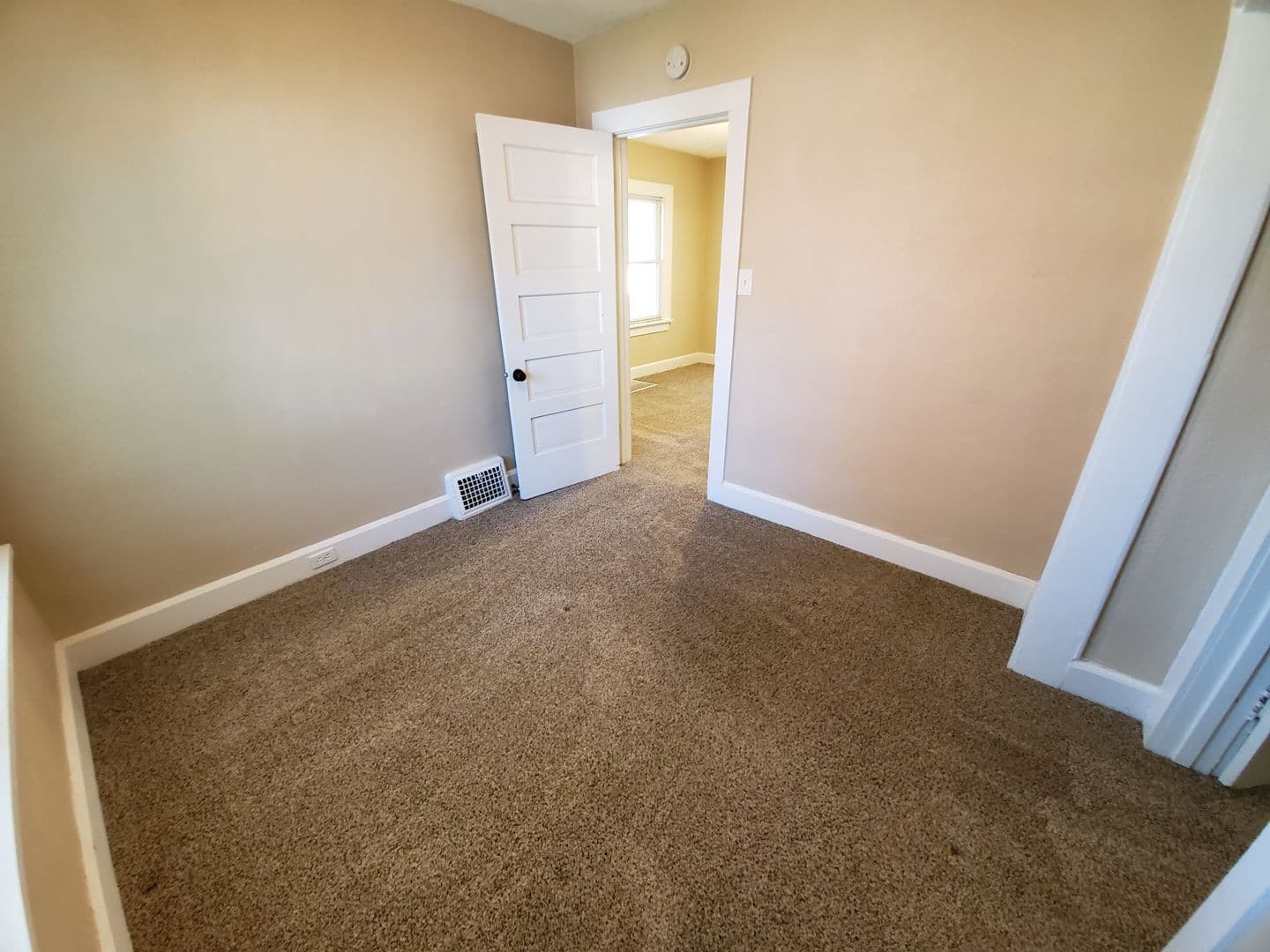 Des Moines House: 3101 Cleveland Avenue