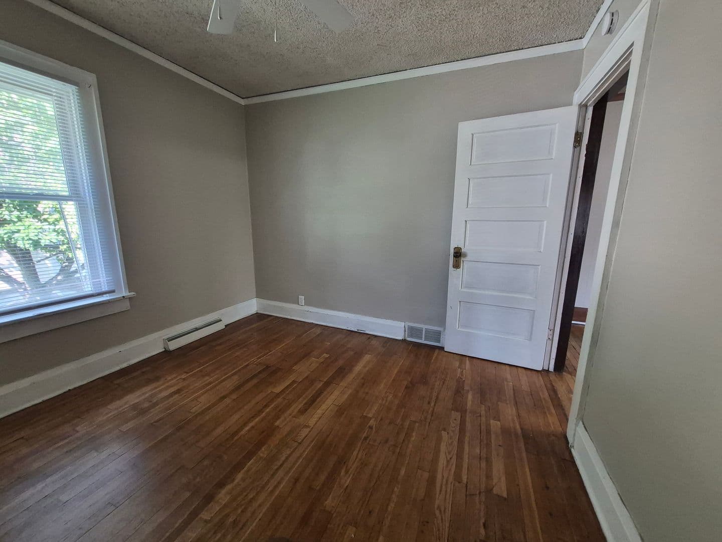 Des Moines House: 1711 Washington Avenue