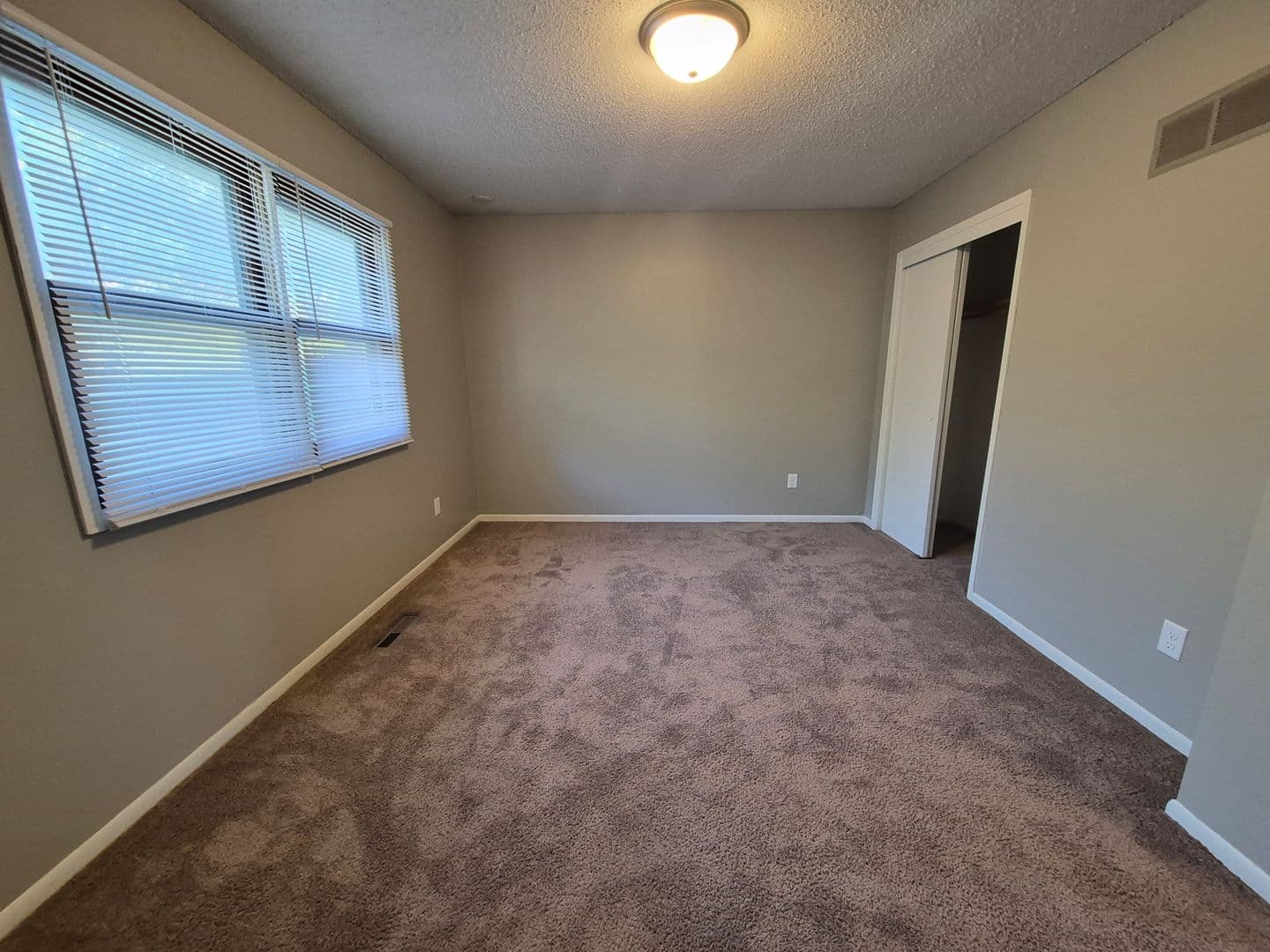 Des Moines House: 2632 Boyd Street