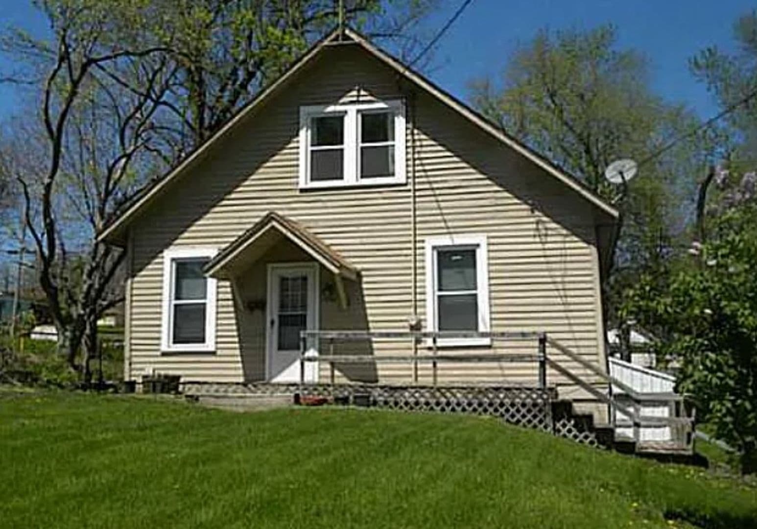 Des Moines House: 209 Olinda Avenue