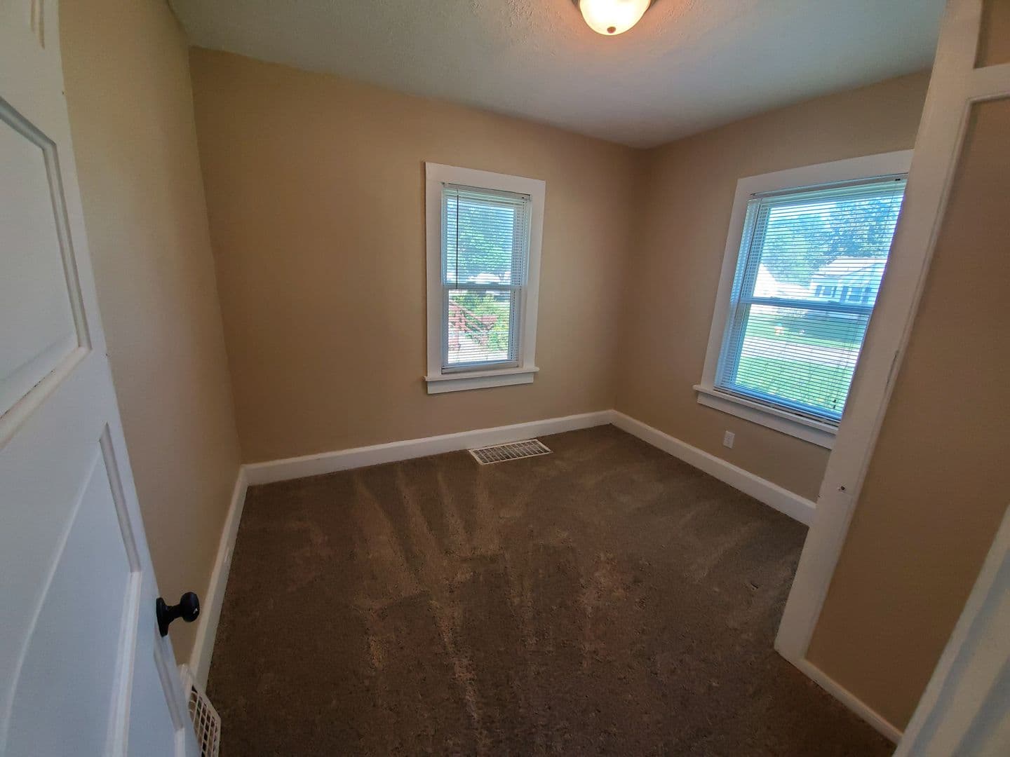 Des Moines House: 3101 Cleveland Avenue