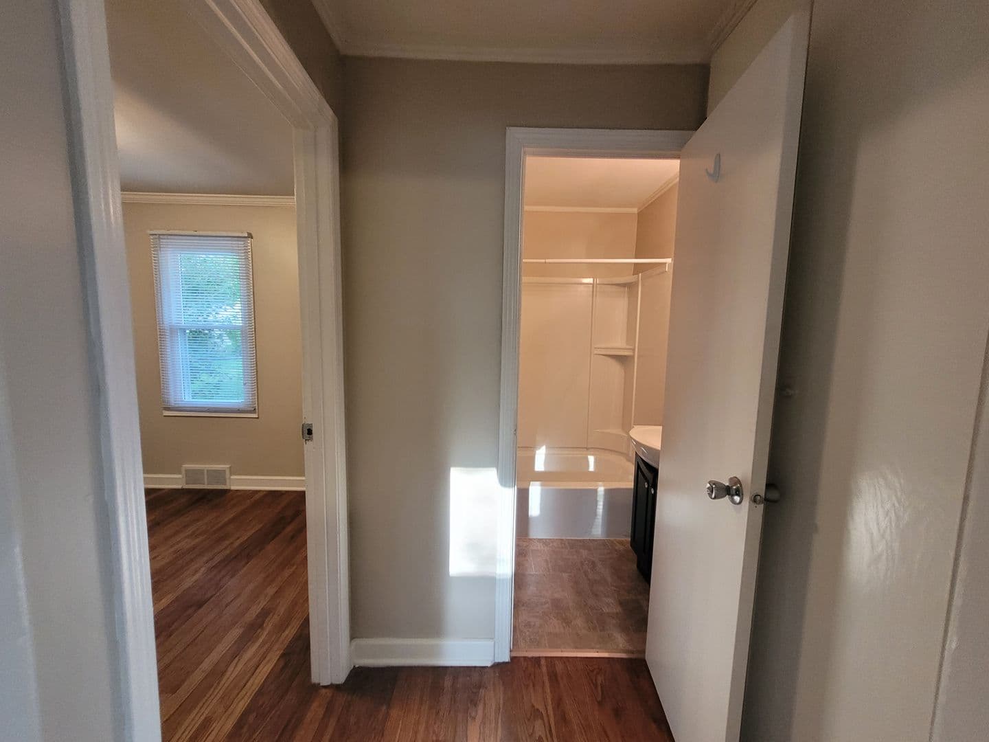 Des Moines House: 1112 Geil Avenue