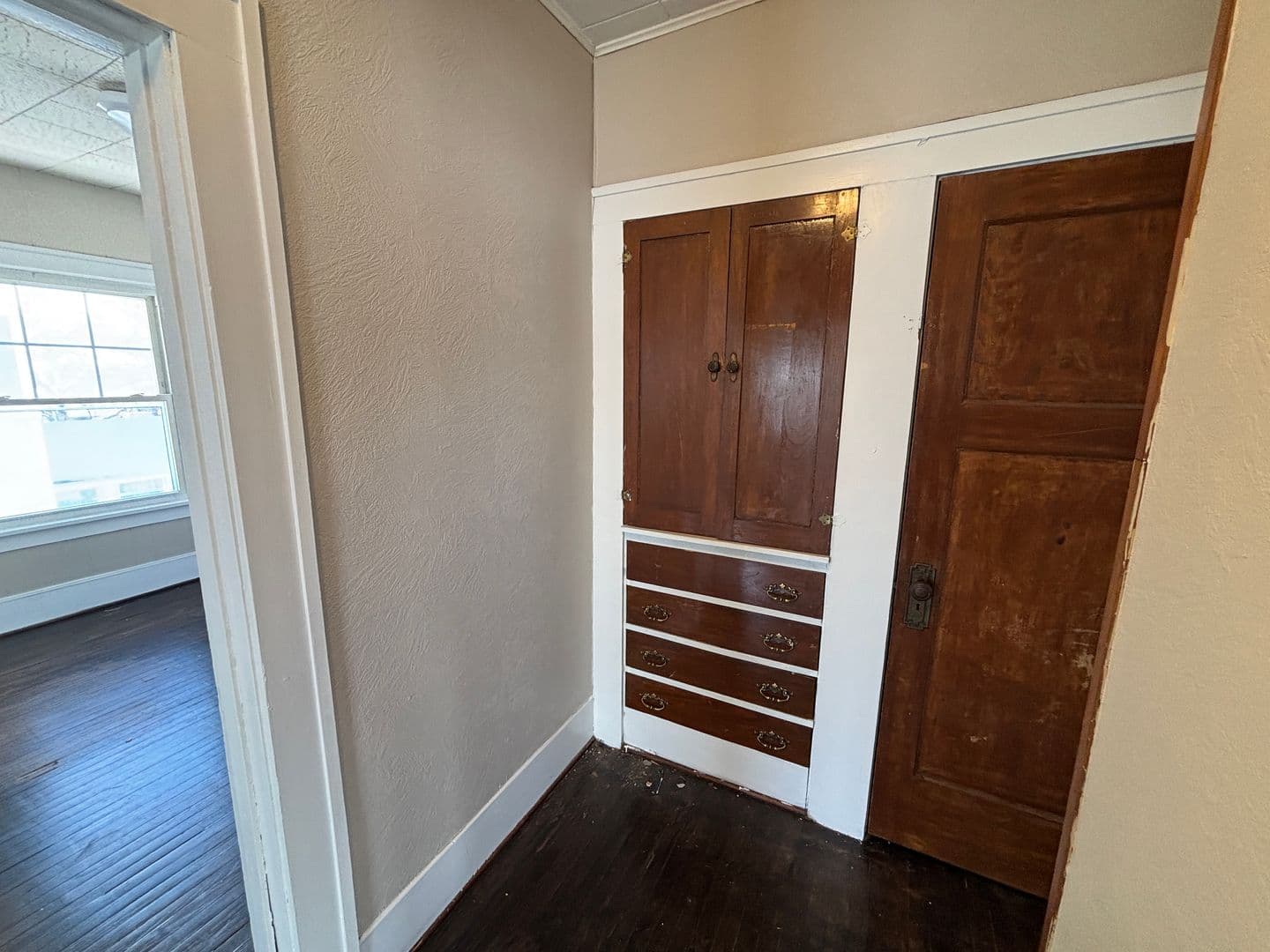 Des Moines House: 1410 Wilson Avenue