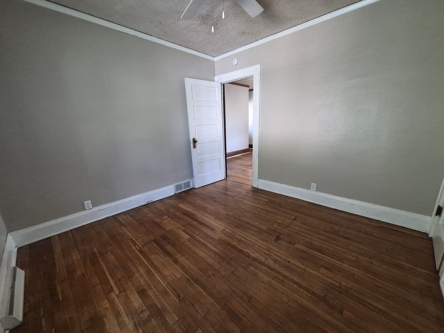 Des Moines House: 1711 Washington Avenue