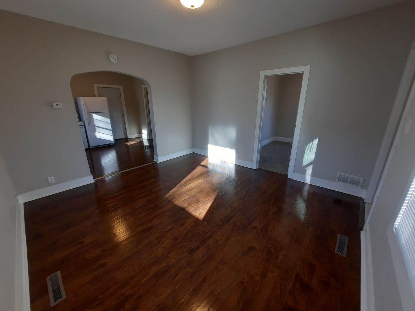 Des Moines House: 3814 8th Place