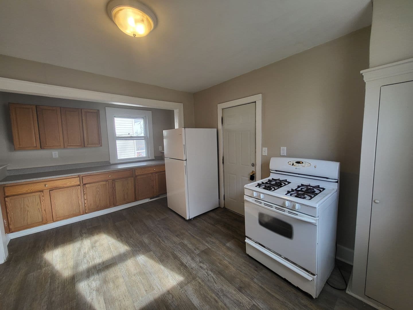 Des Moines House: 1329 Fremont Street
